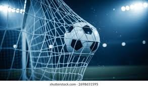 纳达尔聊欧冠：巴萨皇马决赛对决？且看且待！